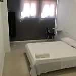 Pensión Solroom Torremolinos